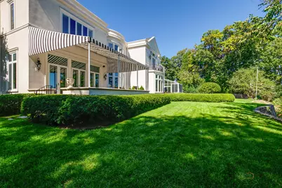 901 Lake Road, Lake Forest, IL 60045 - Photo 52