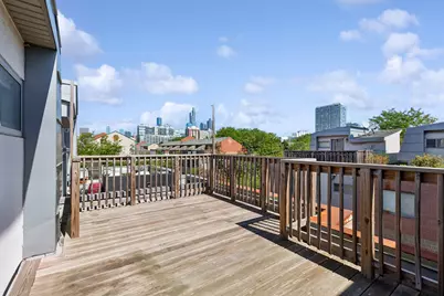 1901 S Clark Street #B, Chicago, IL 60616 - Photo 18