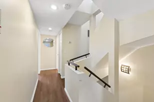 1901 S Clark St, Chicago, IL 60616 - Photo 16