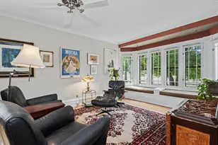 259 S York St, Elmhurst, IL 60126 - Photo 8
