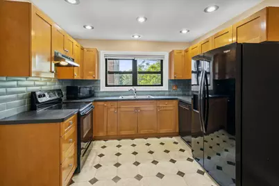 503 Sheridan Road #3B, Evanston, IL 60202 - Photo 2