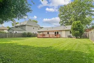 1525 N Patton Ave, Arlington Heights, IL 60004 - Photo 20