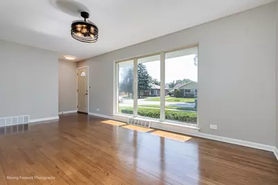 10830 Hastings Street, Westchester, IL 60154 - Photo 2