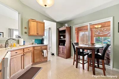 1229 E Oakwood Drive #7-1, Fox Lake, IL 60020 - Photo 14