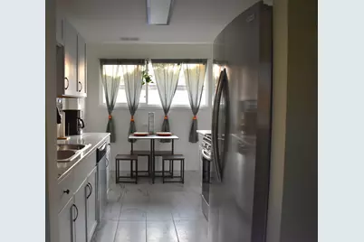 1404 Burnham Avenue, Calumet City, IL 60409 - Photo 6