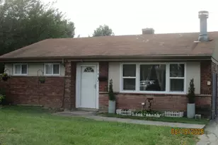 1404 Burnham Ave, Calumet City, IL 60409 - Photo 2