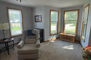 523 E Wells St, Geneseo, IL 61254 - Photo 20