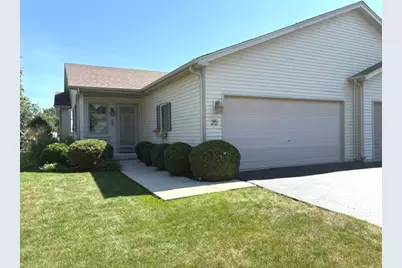 35 S Juniper Drive, North Aurora, IL 60542 - Photo 1