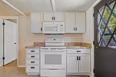 40576 N Grand Avenue, Antioch, IL 60002 - Photo 6