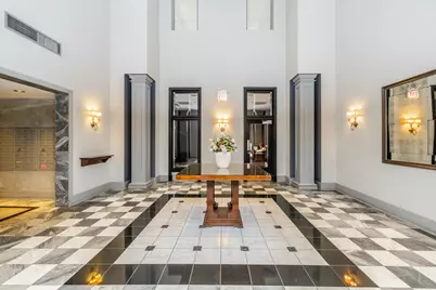 70 W Huron Street #802, Chicago, IL 60654 - Photo 6