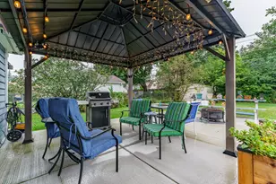 1115 S 3rd Ave, Des Plaines, IL 60016 - Photo 18