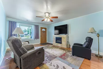 1115 S 3rd Avenue, Des Plaines, IL 60016 - Photo 14