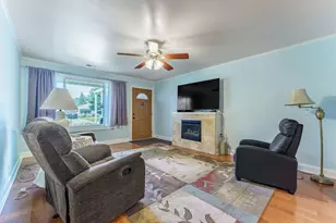 1115 S 3rd Ave, Des Plaines, IL 60016 - Photo 14