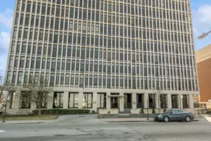 6700 S South Shore Dr, Chicago, IL 60649 - Photo 2