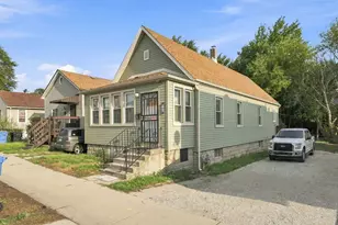 310 E 138th St, Chicago, IL 60827 - Photo 2