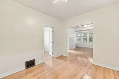 310 E 138th Street, Chicago, IL 60827 - Photo 12