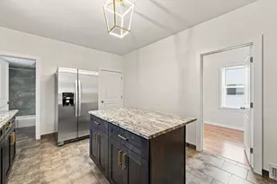 310 E 138th St, Chicago, IL 60827 - Photo 8