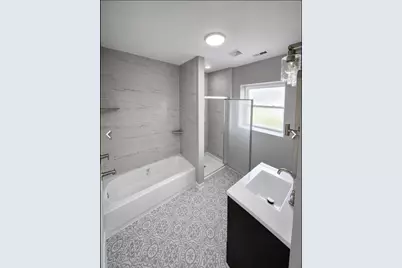 7316 S Calumet Avenue, Chicago, IL 60619 - Photo 6