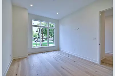 256 Addison Avenue N, Elmhurst, IL 60126 - Photo 6