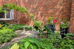 800 Washington Blvd, Oak Park, IL 60302 - Photo 2