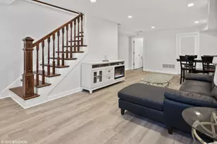 2347 W Altgeld St, Chicago, IL 60647 - Photo 14