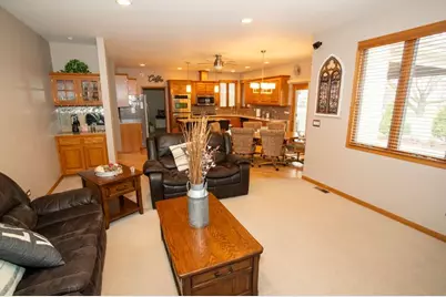 902 Somerset Drive, Carol Stream, IL 60188 - Photo 14