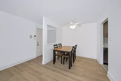 8423 W 99th Terrace #35-214, Palos Hills, IL 60465 - Photo 6