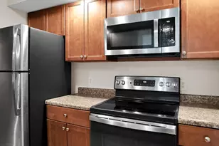 403 Clearwater Dr, Champaign, IL 61822 - Photo 12