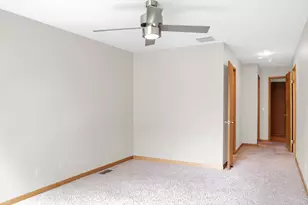 403 Clearwater Dr, Champaign, IL 61822 - Photo 20