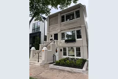 1928 W Barry Avenue #2, Chicago, IL 60657 - Photo 1