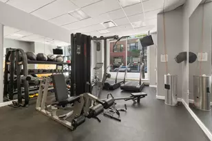 757 N Orleans St, Chicago, IL 60654 - Photo 16