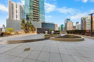 420 E Waterside Dr, Chicago, IL 60601 - Photo 26