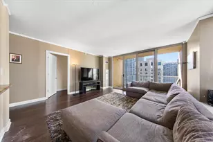 420 E Waterside Dr, Chicago, IL 60601 - Photo 6