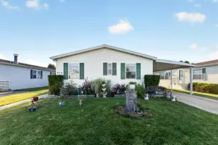 819 S 9th St, Dekalb, IL 60115 - Photo 2