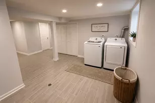 1059 N Lorel Ave, Chicago, IL 60651 - Photo 22