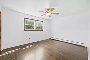 5317 W 96th St, Oak Lawn, IL 60453 - Photo 12