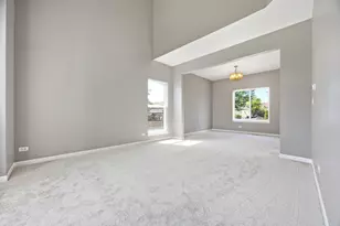228 Norwich Dr, Bartlett, IL 60103 - Photo 6