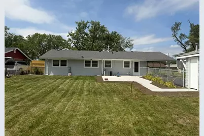 18921 John Avenue, Country Club Hills, IL 60478 - Photo 2