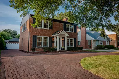 4738 W Pratt Avenue, Lincolnwood, IL 60712 - Photo 1