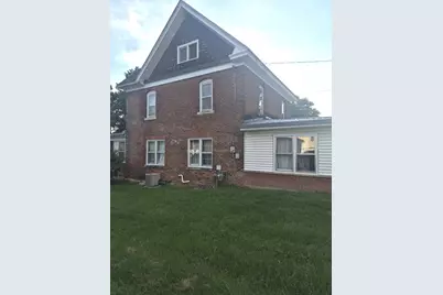 708 Bowen Street, Savanna, IL 61074 - Photo 2