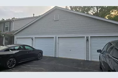 620 Mallard Court #D1, Bartlett, IL 60103 - Photo 1