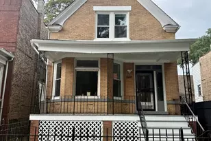 7038 S King Dr, Chicago, IL 60637 - Photo 1
