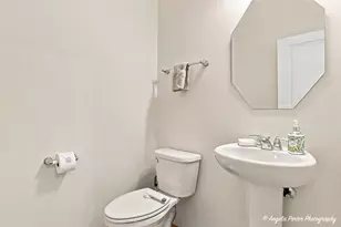 2110 Schmitt Cir, Algonquin, IL 60102 - Photo 6