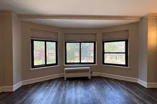 1033 W Loyola Ave, Chicago, IL 60626 - Photo 2