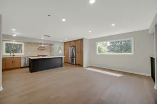 1831 N Rolling Ln, Arlington Heights, IL 60004 - Photo 10