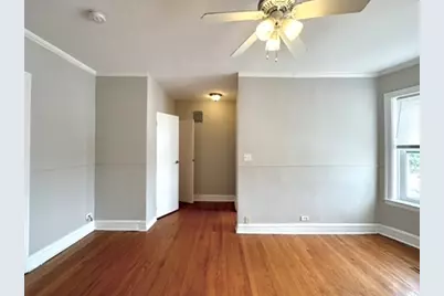 1301 W Argyle Street #306, Chicago, IL 60640 - Photo 4