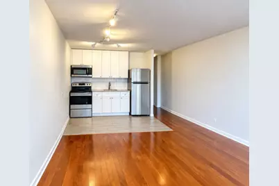 2400 N Lakeview Avenue #602, Chicago, IL 60614 - Photo 6