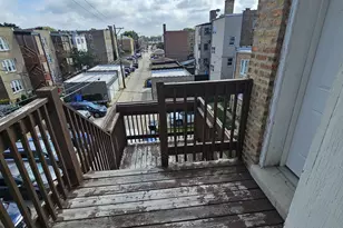 6545 N Francisco Ave, Chicago, IL 60645 - Photo 14