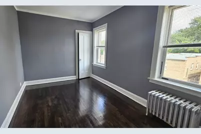 6545 N Francisco Avenue #3A, Chicago, IL 60645 - Photo 4