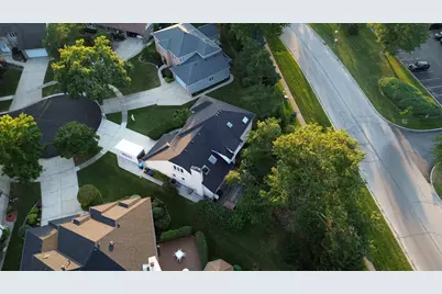 8201 Pine Bluff Court, Darien, IL 60561 - Photo 38